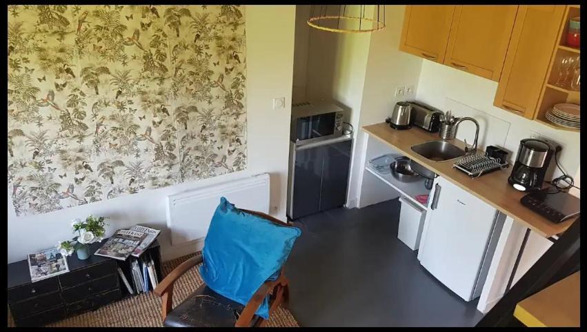 L'Atelier De La Blanchardiere 49520 Bed & Breakfast Le Tremblay Екстериор снимка